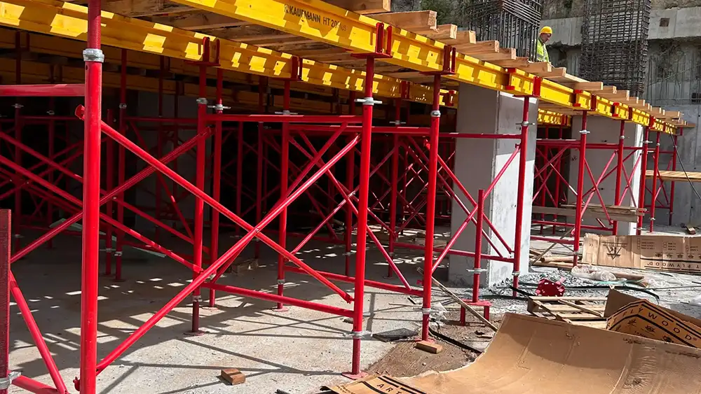 Teleskopik Kalıp İskelesi